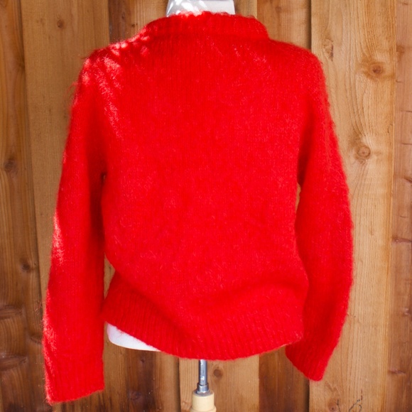 Vintage Handmade Knitted Mohair V-Neck RED Sweater Size Medium - Picture 8 of 16